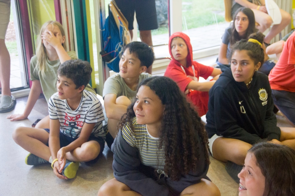 Village Camps International Summer Camp Zell am See, Austria 2025-07-26 https://www.villagecamps.com/journals_admin/images/2246-2341-VC220719-88.jpg