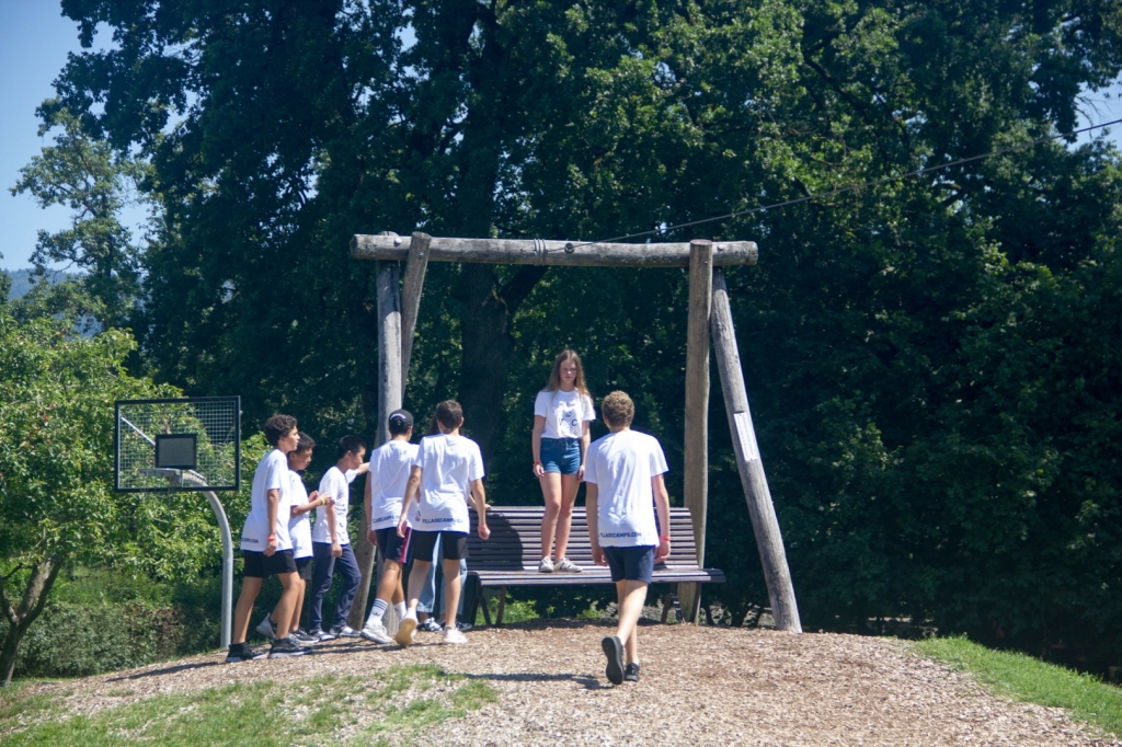 Village Camps International Summer Camp Zell am See, Austria 2025-07-26 https://www.villagecamps.com/journals_admin/images/2248-0060-VC240719-55.jpg