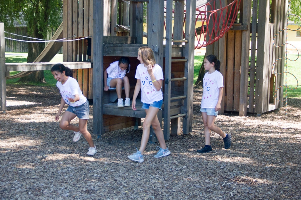 Village Camps International Summer Camp Zell am See, Austria 2026-07-05 https://www.villagecamps.com/journals_admin/images/2248-0093-VC240719-63.jpg