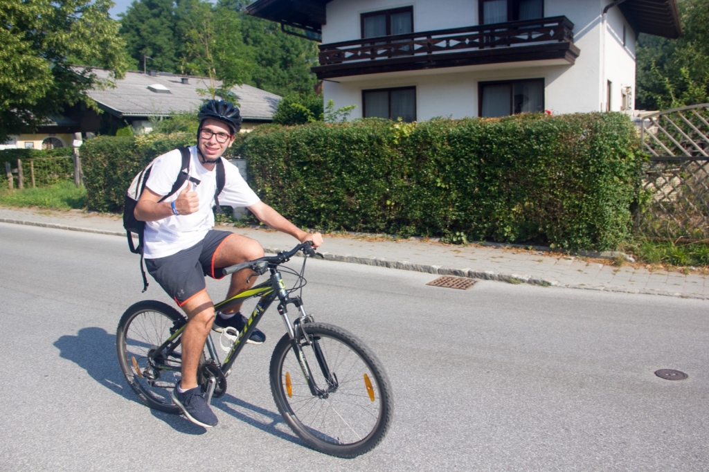 Village Camps International Summer Camp Zell am See, Austria 2025-07-26 https://www.villagecamps.com/journals_admin/images/2249-8841-VC250719-18.jpg