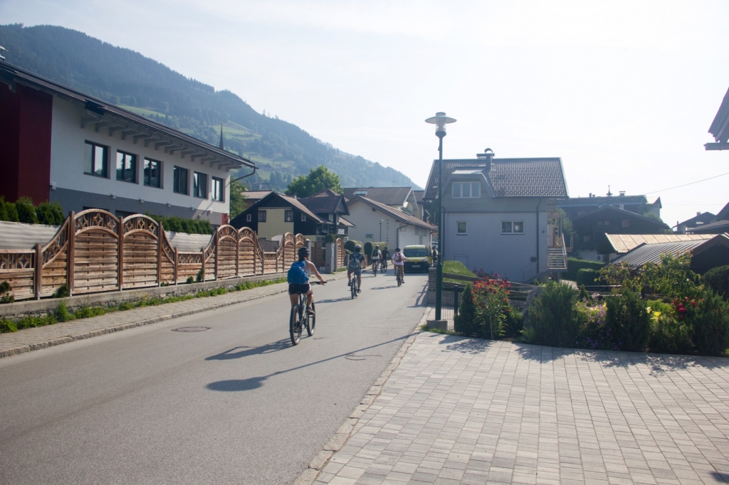 Village Camps International Summer Camp Zell am See, Austria 2026-07-05 https://www.villagecamps.com/journals_admin/images/2249-8858-VC250719-23.jpg