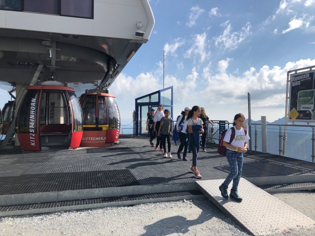 Village Camps International Summer Camp Zell am See, Austria 2025-07-26 https://www.villagecamps.com/journals_admin/images/2250-2433-IMG_5226.jpg