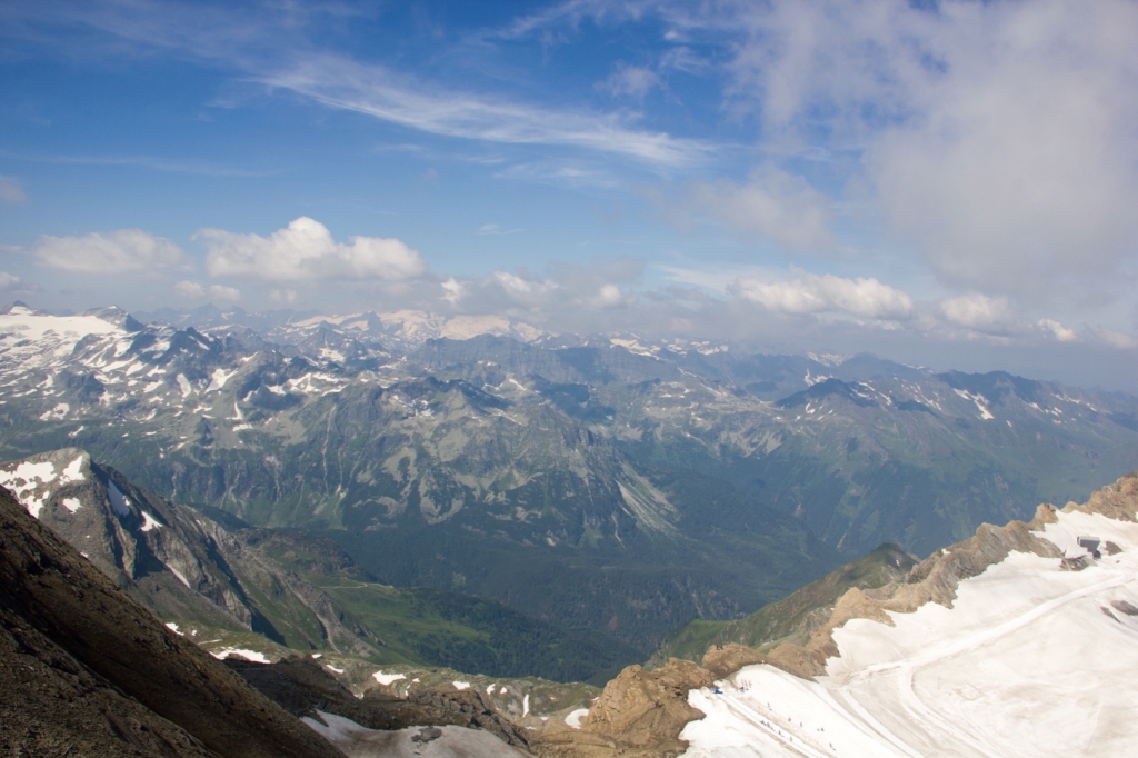 Village Camps International Summer Camp Zell am See, Austria 2025-07-26 https://www.villagecamps.com/journals_admin/images/2250-2475-VC26072019-10.jpg