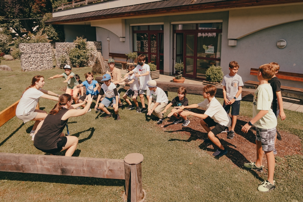 Village Camps International Summer Camp Zell am See, Austria 2026-07-05 https://www.villagecamps.com/journals_admin/images/2447-2049-04_06_2022_Village_Camp_Zell_am_See_First_Day_34.jpg Village Camps International Summer Camp Zell am See, Austria 2026-07-05 https://www.villagecamps.com/journals_admin/images/2447-2049-04_06_2022_Village_Camp_Zell_am_See_First_Day_34.jpg