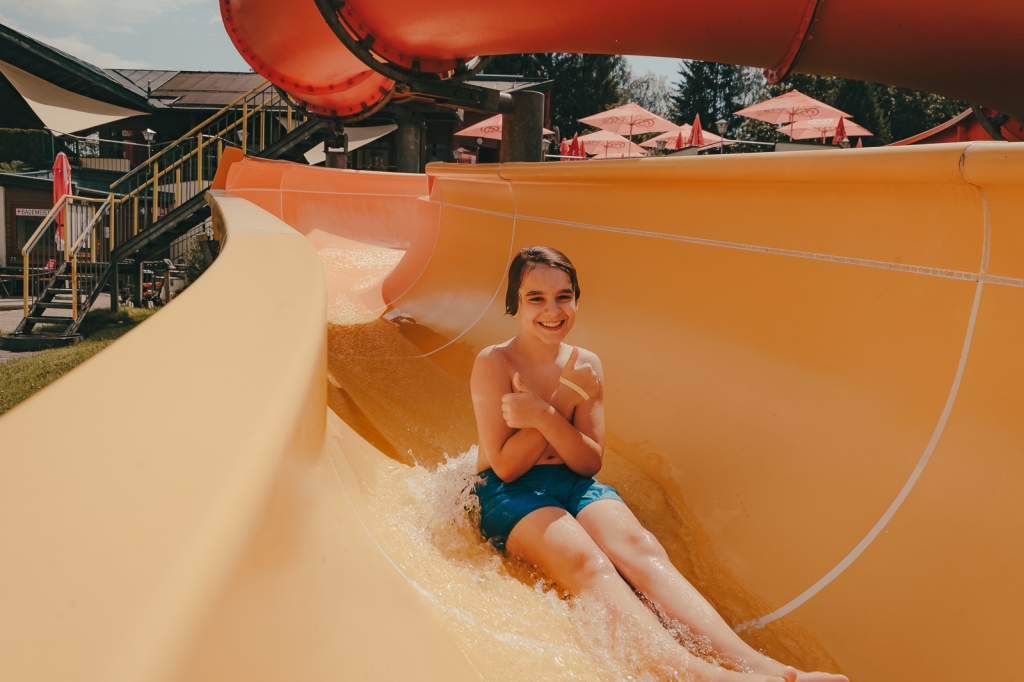 Village Camps International Summer Camp Zell am See, Austria 2025-07-26 https://www.villagecamps.com/journals_admin/images/2447-2050-04_06_2022_Village_Camp_Zell_am_See_First_Day_40.jpg