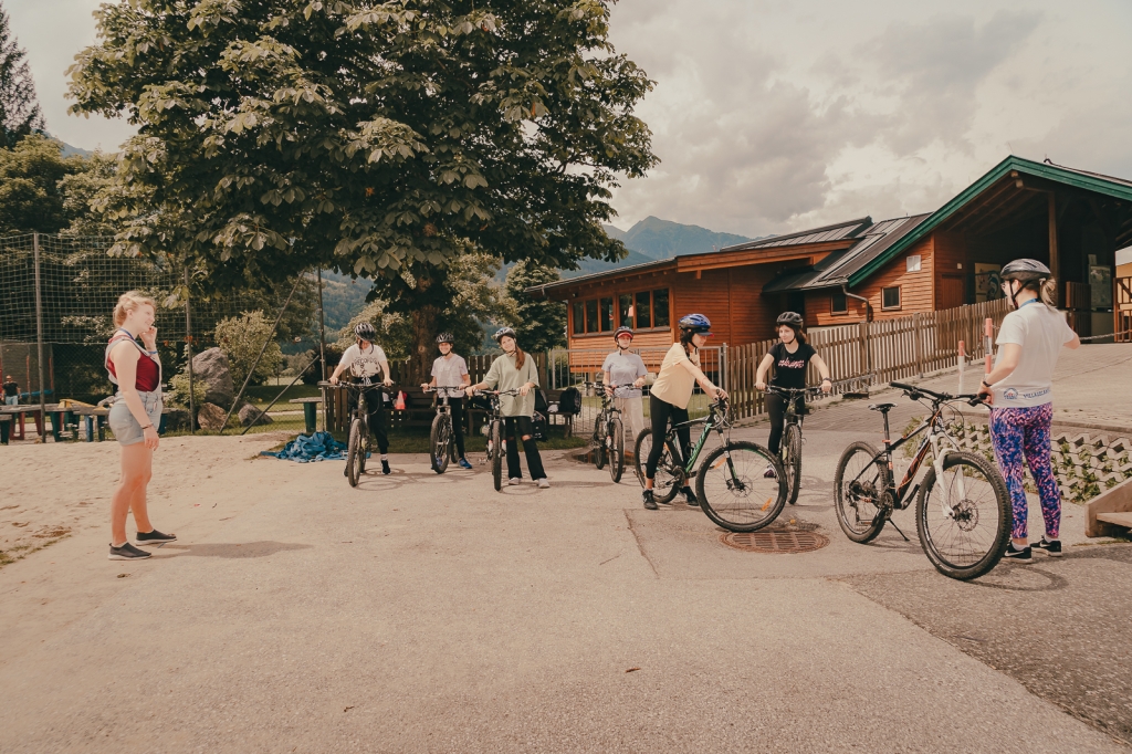Village Camps International Summer Camp Zell am See, Austria 2025-07-26 https://www.villagecamps.com/journals_admin/images/2447-2057-04_06_2022_Village_Camp_Zell_am_See_First_Day_54.jpg