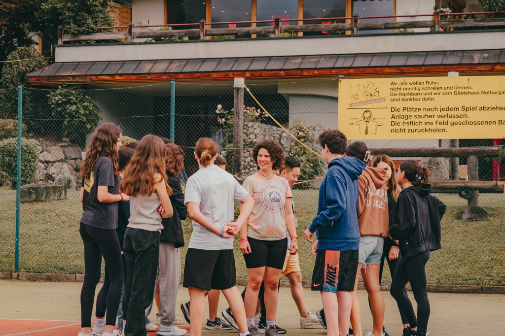 Village Camps International Summer Camp Zell am See, Austria 2026-07-05 https://www.villagecamps.com/journals_admin/images/2448-3310-05_06_2022_Village_Camp_Zell_am_See_Second_Day_10.jpg