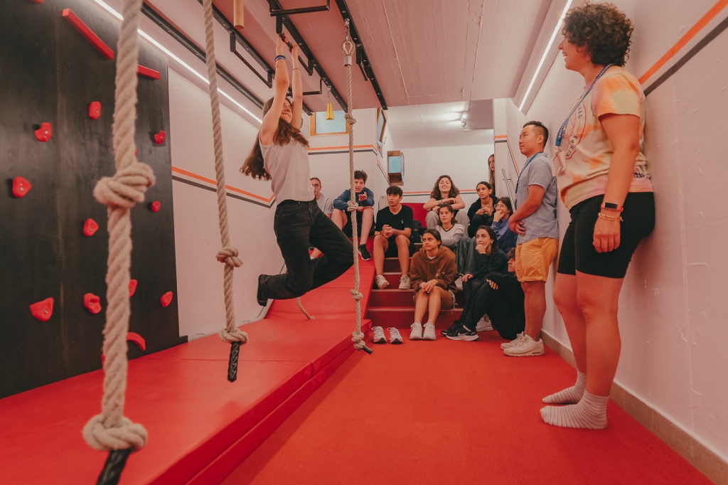 Village Camps International Summer Camp Zell am See, Austria 2025-07-26 https://www.villagecamps.com/journals_admin/images/2448-3317-05_06_2022_Village_Camp_Zell_am_See_Second_Day_29.jpg