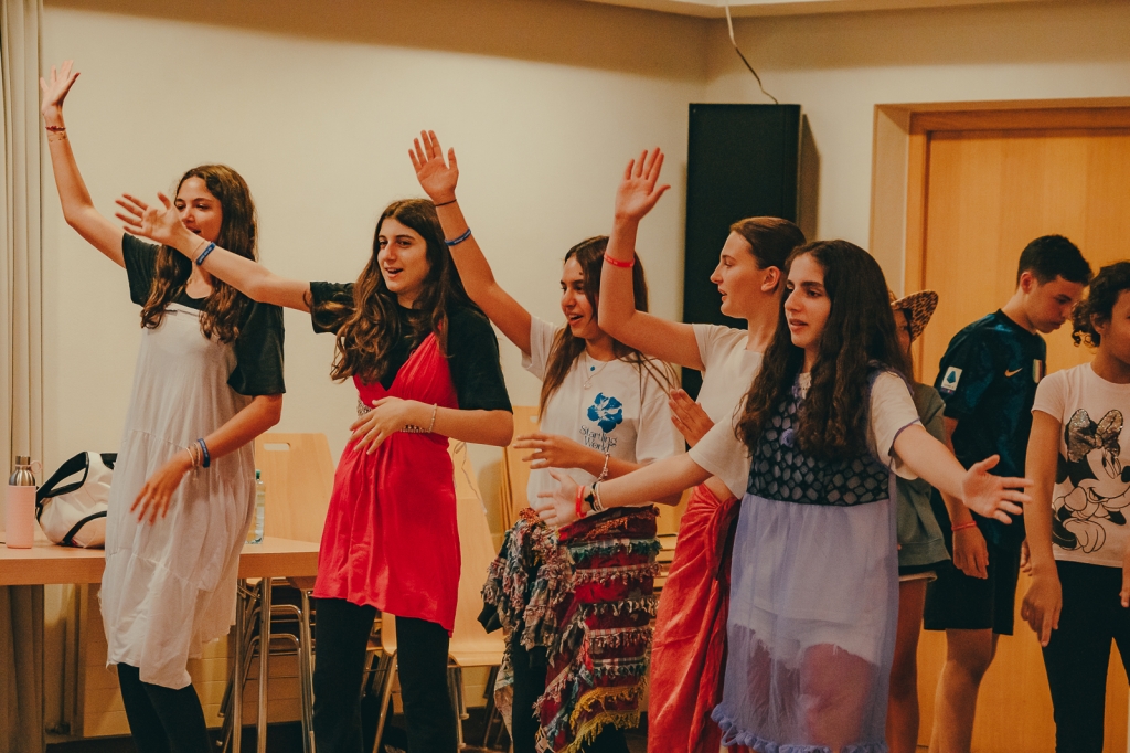 Village Camps International Summer Camp Zell am See, Austria 2026-07-05 https://www.villagecamps.com/journals_admin/images/2449-7490-06_07_2022_Village_Camp_Zell_am_See_3rd_day_156.jpg Village Camps International Summer Camp Zell am See, Austria 2026-07-05 https://www.villagecamps.com/journals_admin/images/2449-7490-06_07_2022_Village_Camp_Zell_am_See_3rd_day_156.jpg