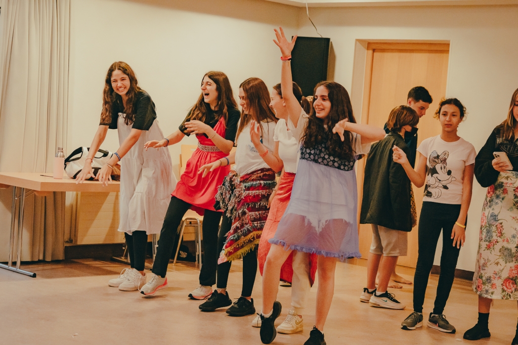 Village Camps International Summer Camp Zell am See, Austria 2025-07-26 https://www.villagecamps.com/journals_admin/images/2449-7491-06_07_2022_Village_Camp_Zell_am_See_3rd_day_157.jpg