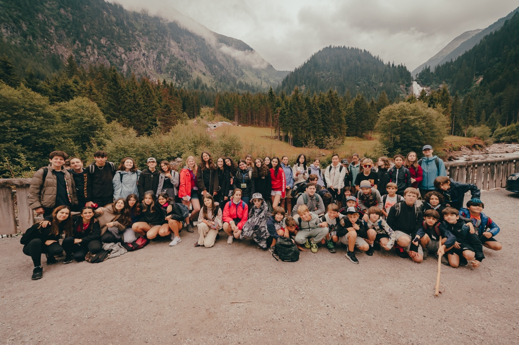 Village Camps International Summer Camp Zell am See, Austria 2025-07-26 https://www.villagecamps.com/journals_admin/images/2450-5638-07_07_2022_Village_Camp_Zell_am_See_4th_day_38.jpg