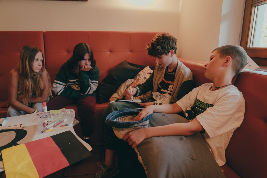 Village Camps International Summer Camp Zell am See, Austria 2025-07-26 https://www.villagecamps.com/journals_admin/images/2455-4914-12_07_2022_Village_Camp_Zell_Am_See_9th_Day_85.jpg