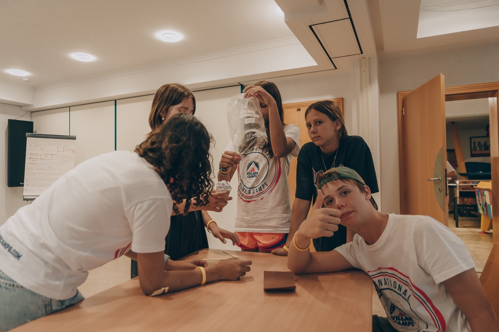 Village Camps International Summer Camp Zell am See, Austria 2026-07-05 https://www.villagecamps.com/journals_admin/images/2456-7690-13_07_2022_Village_Camp_Zell_Am_10th_Day_62.jpg