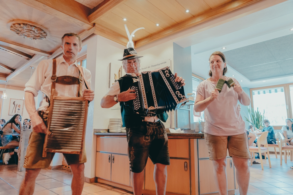 Village Camps International Summer Camp Zell am See, Austria 2025-07-26 https://www.villagecamps.com/journals_admin/images/2457-1991-14_07_2022_Village_Camp_Zell_Am_See_11th_Day_108.jpg