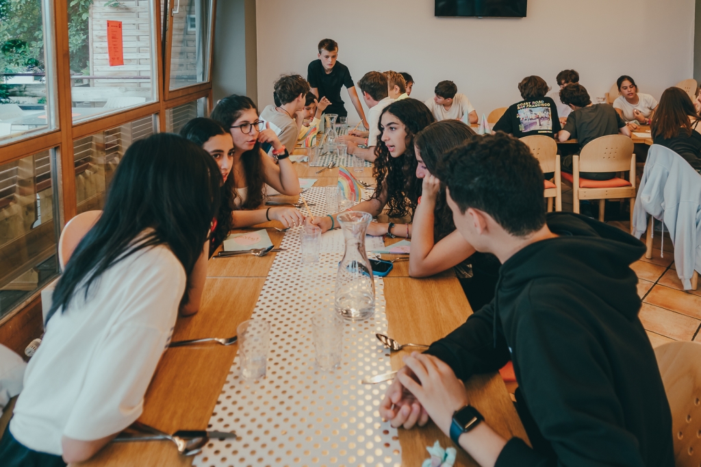 Village Camps International Summer Camp Zell am See, Austria 2025-07-26 https://www.villagecamps.com/journals_admin/images/2458-9318-15_07_2022_Village_Camp_Zell_Am_See_12th_Day_12.jpg