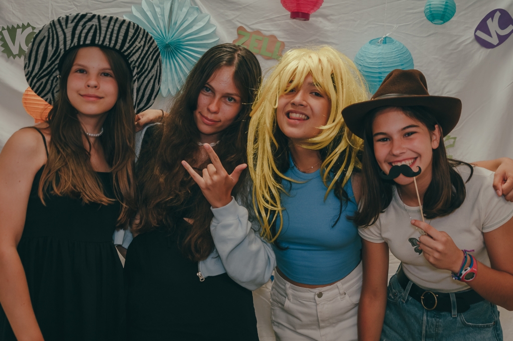 Village Camps International Summer Camp Zell am See, Austria 2026-07-05 https://www.villagecamps.com/journals_admin/images/2458-9344-15_07_2022_Village_Camp_Zell_Am_See_12th_Day_77.jpg Village Camps International Summer Camp Zell am See, Austria 2026-07-05 https://www.villagecamps.com/journals_admin/images/2458-9344-15_07_2022_Village_Camp_Zell_Am_See_12th_Day_77.jpg