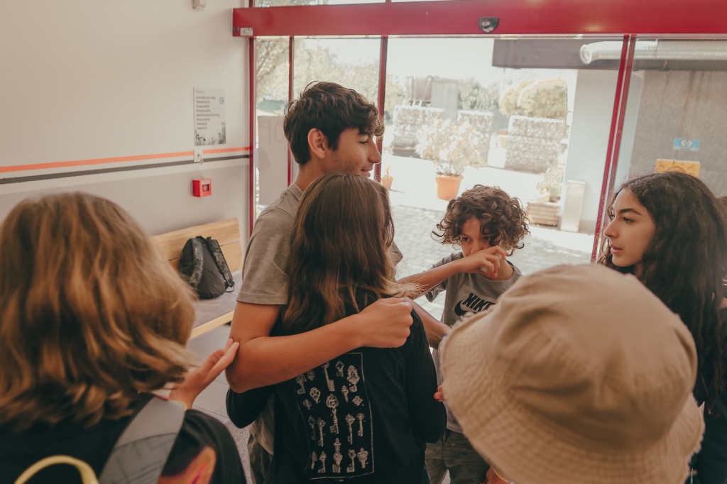 Village Camps International Summer Camp Zell am See, Austria 2025-07-26 https://www.villagecamps.com/journals_admin/images/2459-7443-16_07_2022_Village_Camp_Zell_Am_See_13th_Day_15.jpg