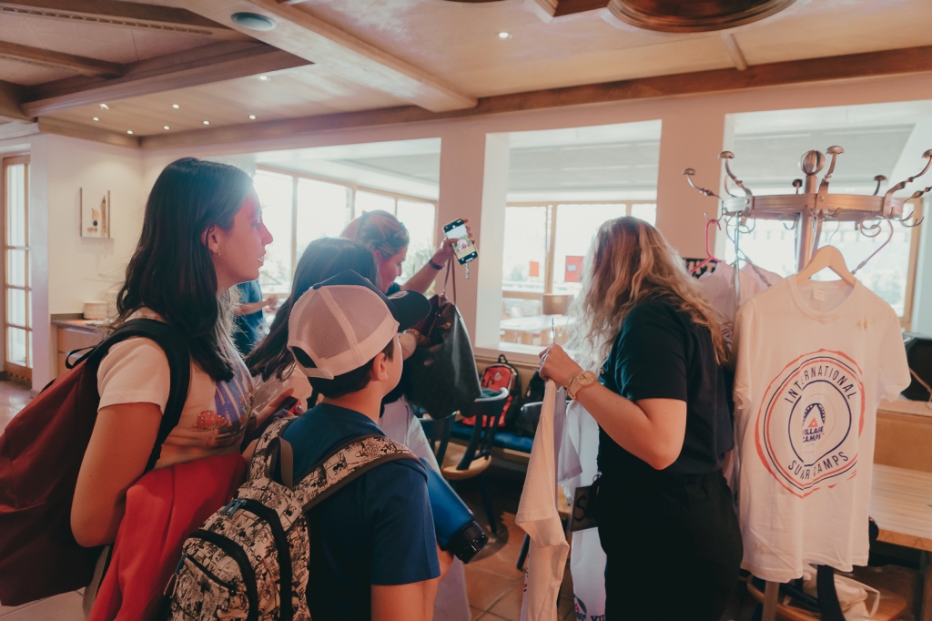 Village Camps International Summer Camp Zell am See, Austria 2025-07-26 https://www.villagecamps.com/journals_admin/images/2511-9708-17_07_2022_Village_Camp_Zell_Am_See_1st_Day_35.jpg