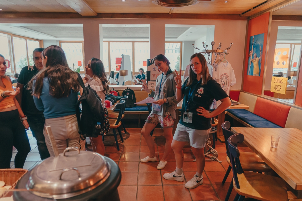 Village Camps International Summer Camp Zell am See, Austria 2025-07-26 https://www.villagecamps.com/journals_admin/images/2511-9713-17_07_2022_Village_Camp_Zell_Am_See_1st_Day_54.jpg