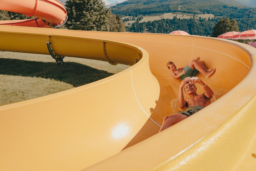 Village Camps International Summer Camp Zell am See, Austria 2025-07-26 https://www.villagecamps.com/journals_admin/images/2511-9739-17_07_2022_Village_Camp_Zell_Am_See_1st_Day_79.jpg