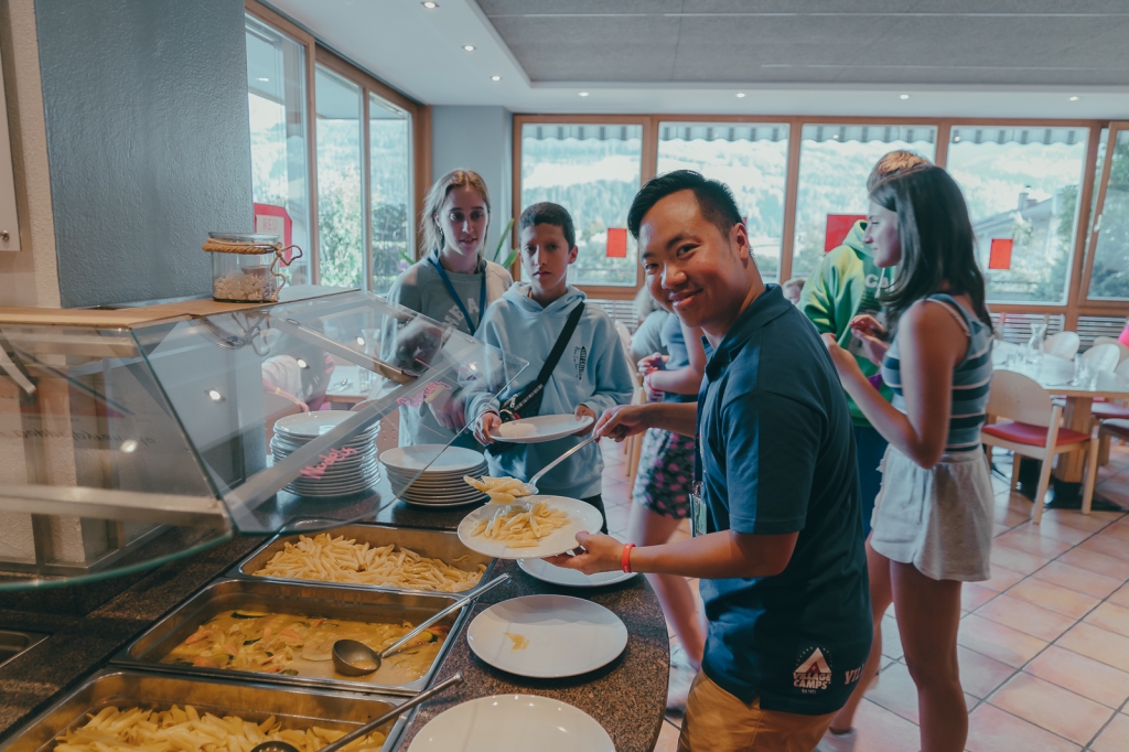 Village Camps International Summer Camp Zell am See, Austria 2026-07-05 https://www.villagecamps.com/journals_admin/images/2511-9749-17_07_2022_Village_Camp_Zell_Am_See_1st_Day_102.jpg
