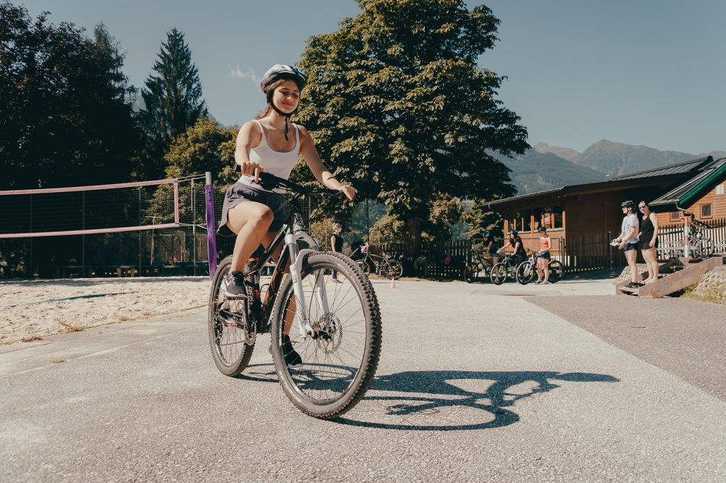 Village Camps International Summer Camp Zell am See, Austria 2025-07-26 https://www.villagecamps.com/journals_admin/images/2512-8884-18_07_2022_Village_Camp_Zell_Am_See_2nd_Day_46.jpg