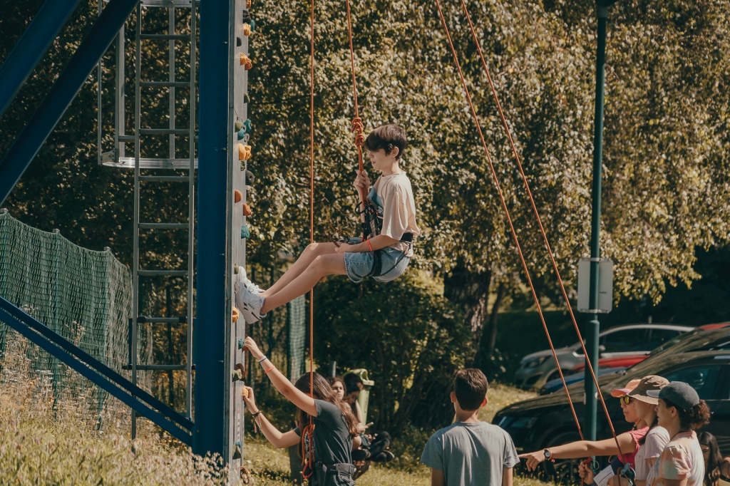 Village Camps International Summer Camp Zell am See, Austria 2025-07-26 https://www.villagecamps.com/journals_admin/images/2512-8898-18_07_2022_Village_Camp_Zell_Am_See_2nd_Day_58.jpg