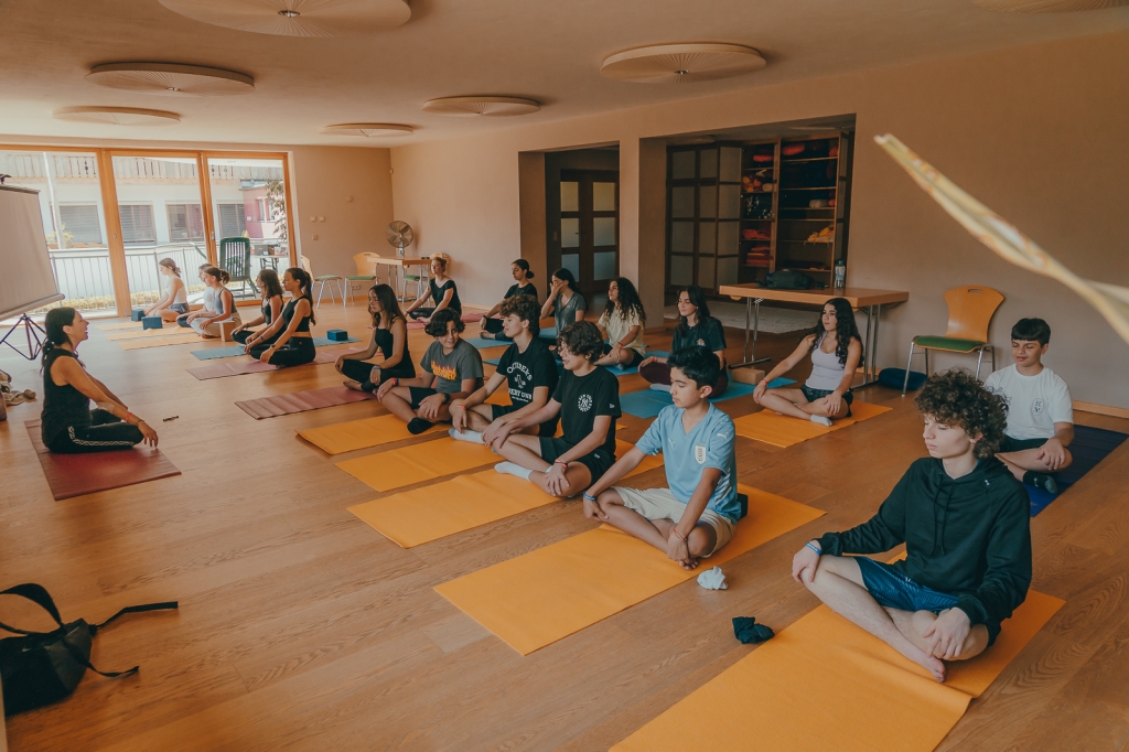 Village Camps International Summer Camp Zell am See, Austria 2025-07-26 https://www.villagecamps.com/journals_admin/images/2512-9033-18_07_2022_Village_Camp_Zell_Am_See_2nd_Day_91.jpg