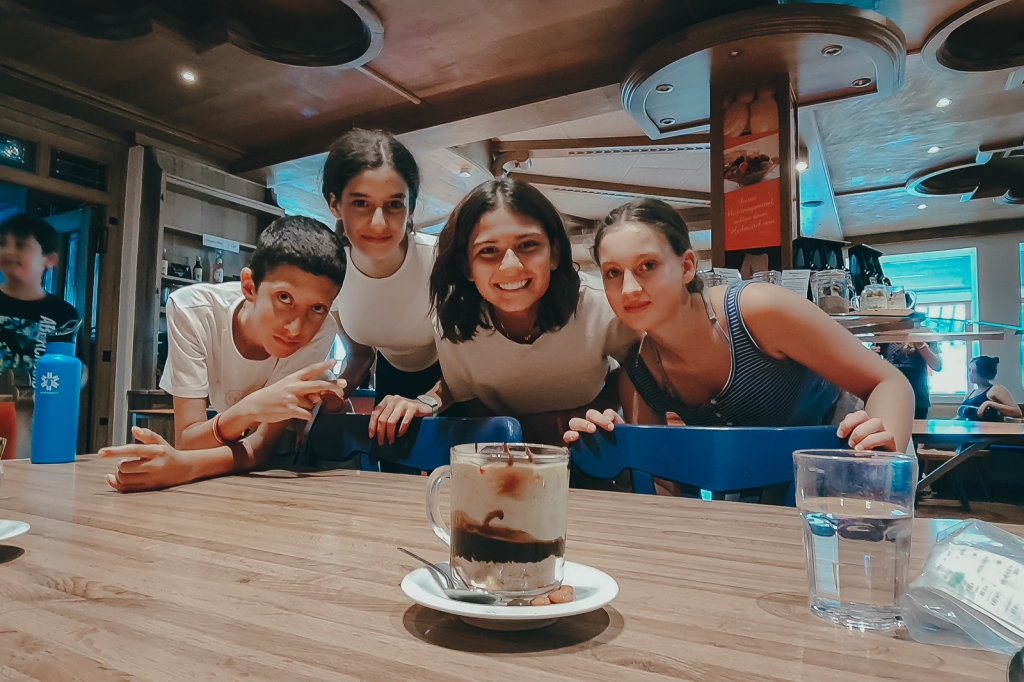 Village Camps International Summer Camp Zell am See, Austria 2025-07-26 https://www.villagecamps.com/journals_admin/images/2512-9049-18_07_2022_Village_Camp_Zell_Am_See_2nd_Day_118.jpg