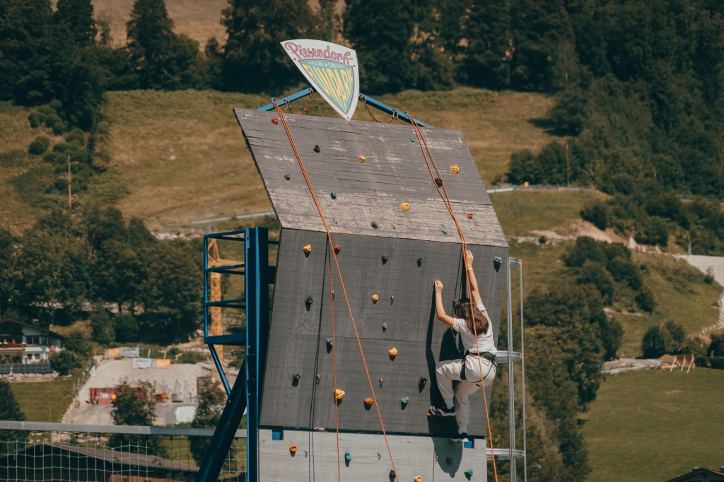 Village Camps International Summer Camp Zell am See, Austria 2026-07-05 https://www.villagecamps.com/journals_admin/images/2513-8803-19_07_2022_Village_Camp_Zell_Am_See_3rd_Day_43.jpg