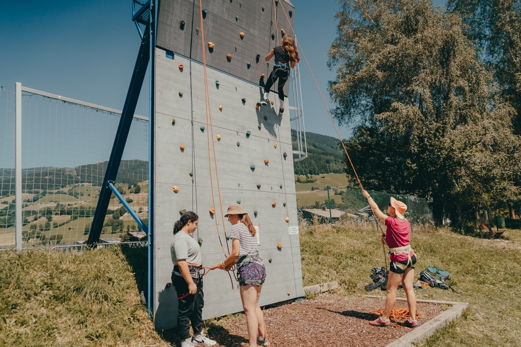 Village Camps International Summer Camp Zell am See, Austria 2025-07-26 https://www.villagecamps.com/journals_admin/images/2513-8815-19_07_2022_Village_Camp_Zell_Am_See_3rd_Day_55.jpg