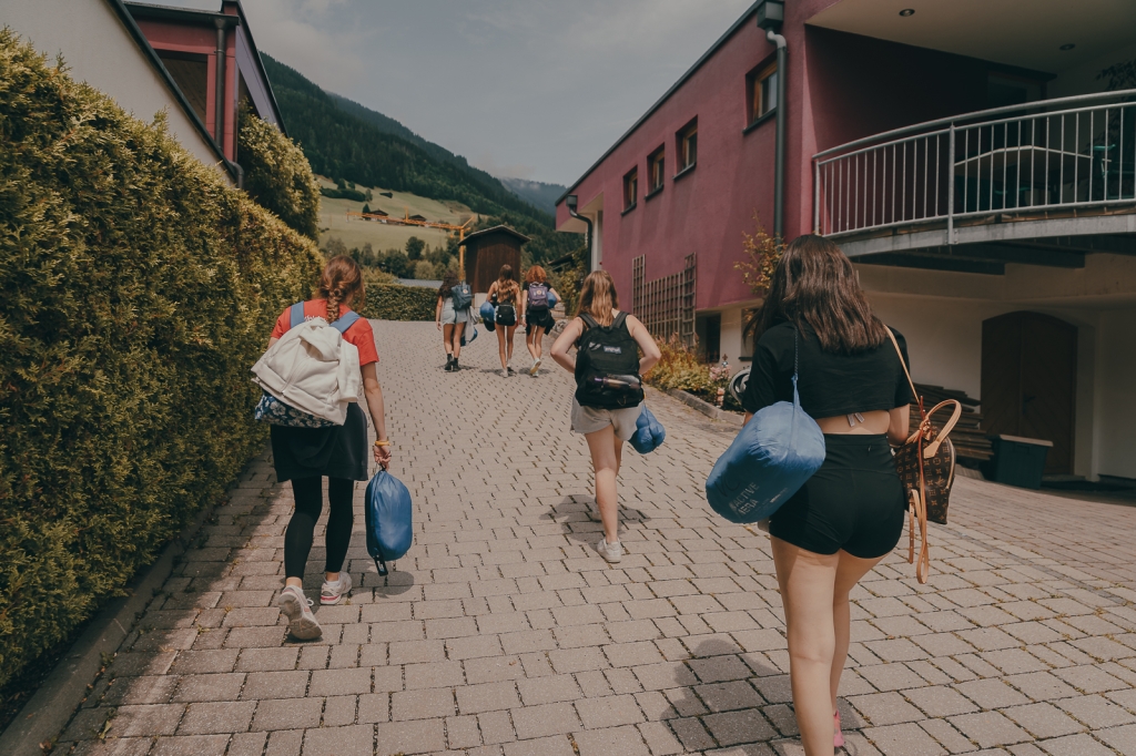 Village Camps International Summer Camp Zell am See, Austria 2025-07-26 https://www.villagecamps.com/journals_admin/images/2517-4673-23_07_2022_Village_Camp_Zell_Am_See_7th_Day_20.jpg