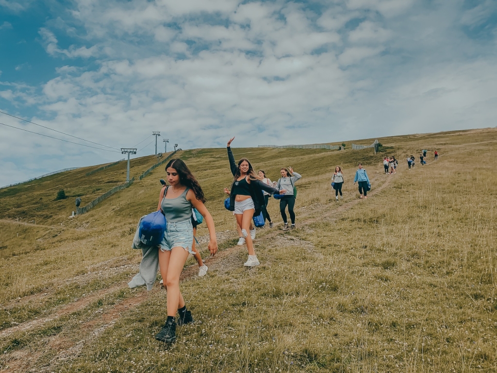 Village Camps International Summer Camp Zell am See, Austria 2025-07-26 https://www.villagecamps.com/journals_admin/images/2518-0550-24_07_2022_Village_Camp_Zell_Am_See_7th_Day_295.jpg