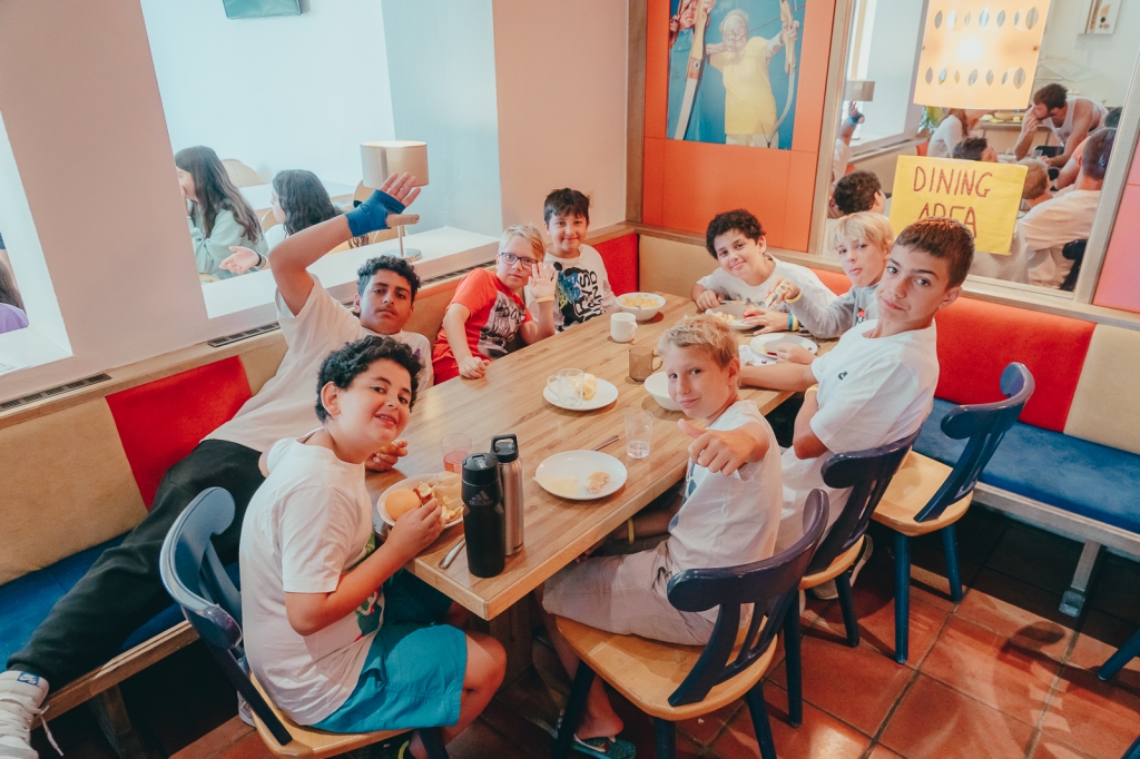 Village Camps International Summer Camp Zell am See, Austria 2025-07-26 https://www.villagecamps.com/journals_admin/images/2519-9958-25_07_2022_Village_Camp_Zell_Am_See_8th_Day_07.jpg