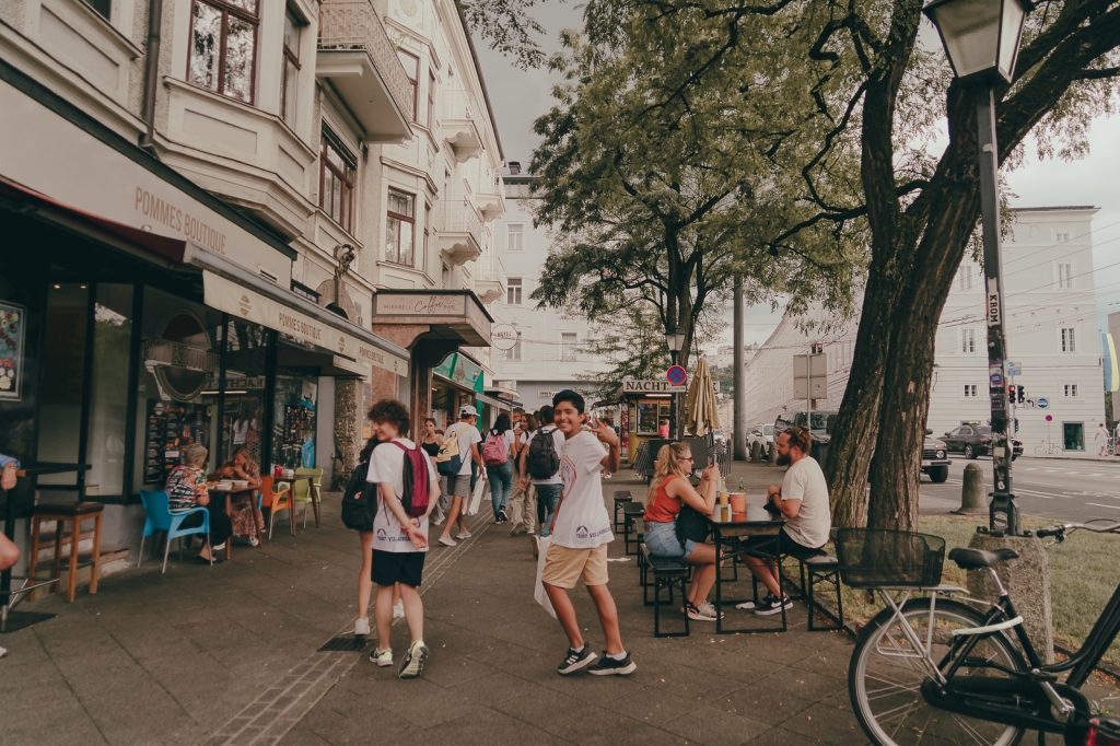 Village Camps International Summer Camp Zell am See, Austria 2025-07-26 https://www.villagecamps.com/journals_admin/images/2521-0643-27_07_2022_Village_Camp_Zell_Am_See_10th_Day_118.jpg