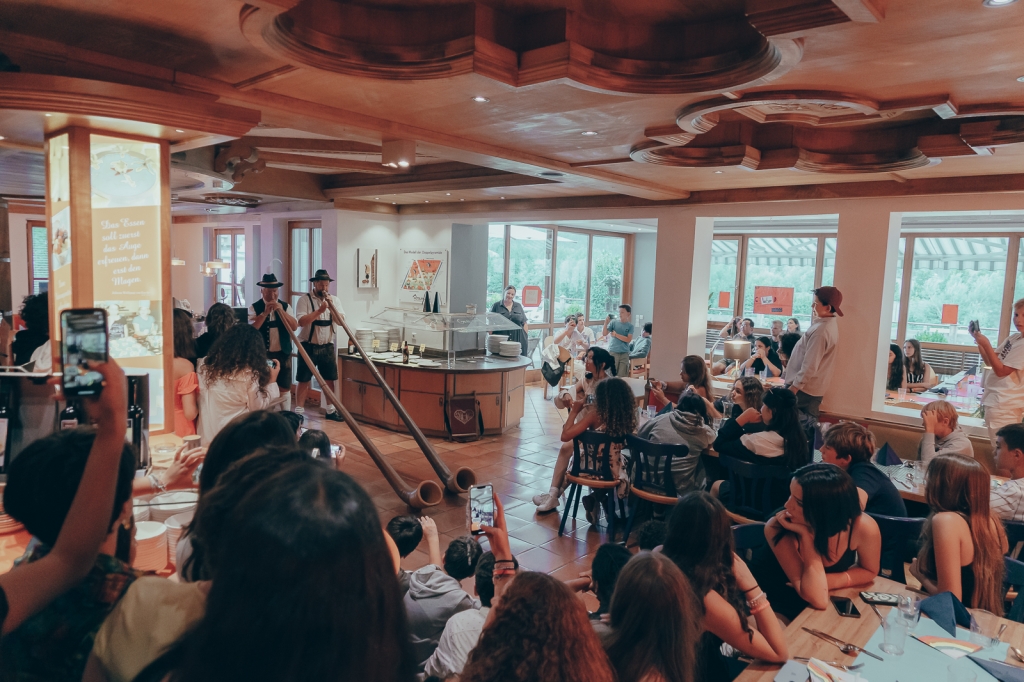 Village Camps International Summer Camp Zell am See, Austria 2025-07-26 https://www.villagecamps.com/journals_admin/images/2523-9190-29_07_2022_Village_Camp_Zell_Am_See_12th_Day_14.jpg