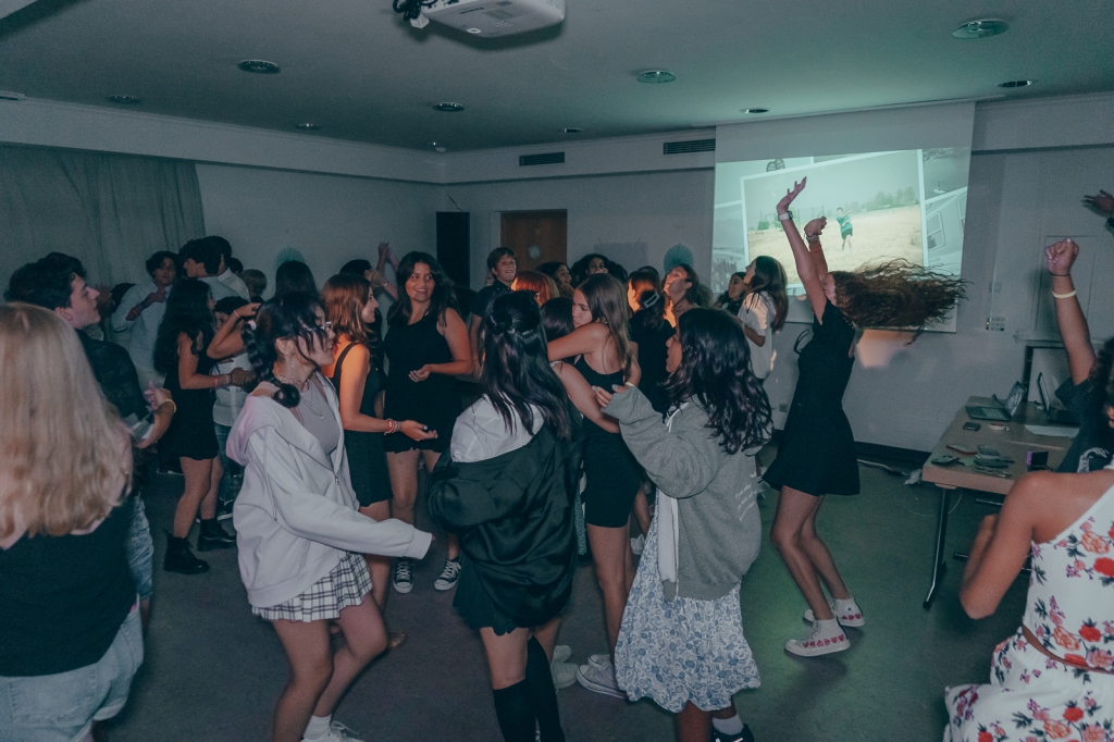 Village Camps International Summer Camp Zell am See, Austria 2025-07-26 https://www.villagecamps.com/journals_admin/images/2523-9211-29_07_2022_Village_Camp_Zell_Am_See_12th_Day_58.jpg