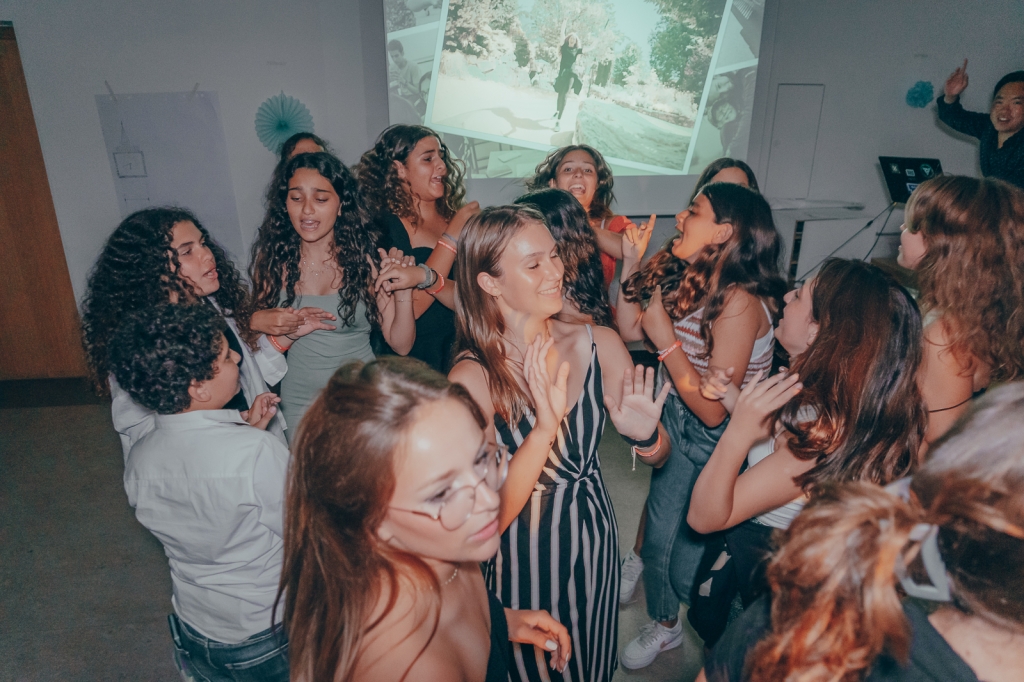 Village Camps International Summer Camp Zell am See, Austria 2026-07-05 https://www.villagecamps.com/journals_admin/images/2523-9216-29_07_2022_Village_Camp_Zell_Am_See_12th_Day_68.jpg