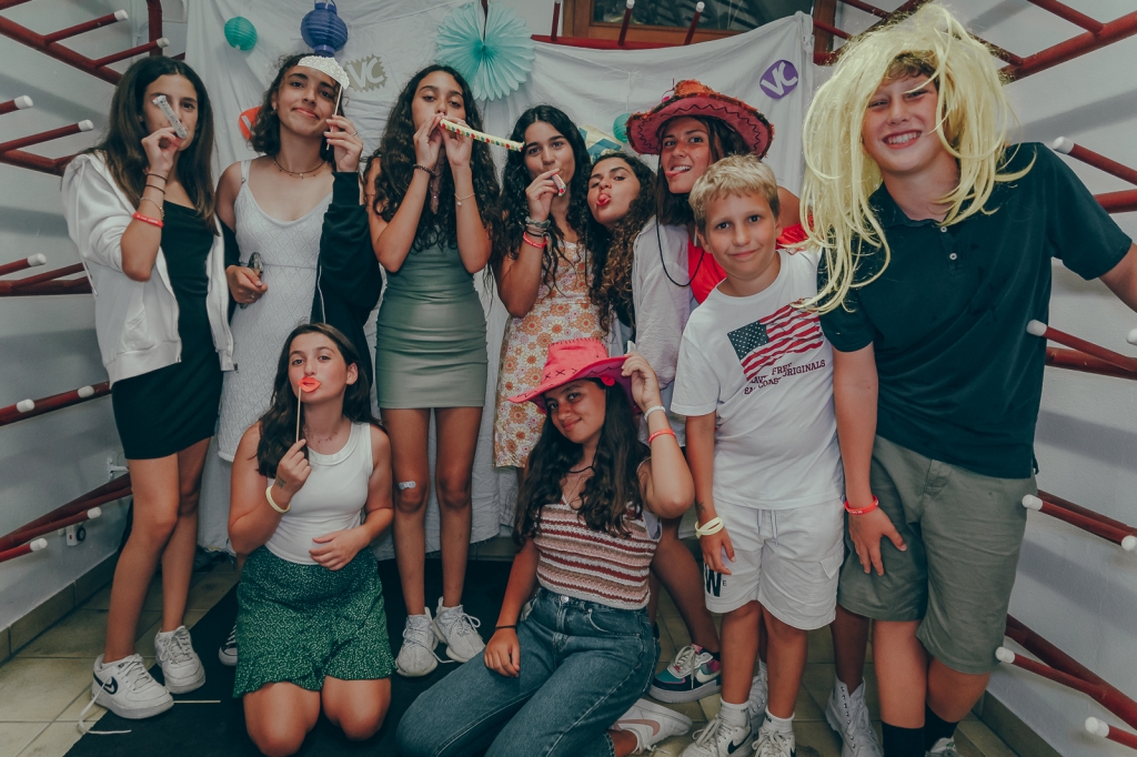 Village Camps International Summer Camp Zell am See, Austria 2025-07-26 https://www.villagecamps.com/journals_admin/images/2523-9223-29_07_2022_Village_Camp_Zell_Am_See_12th_Day_84.jpg