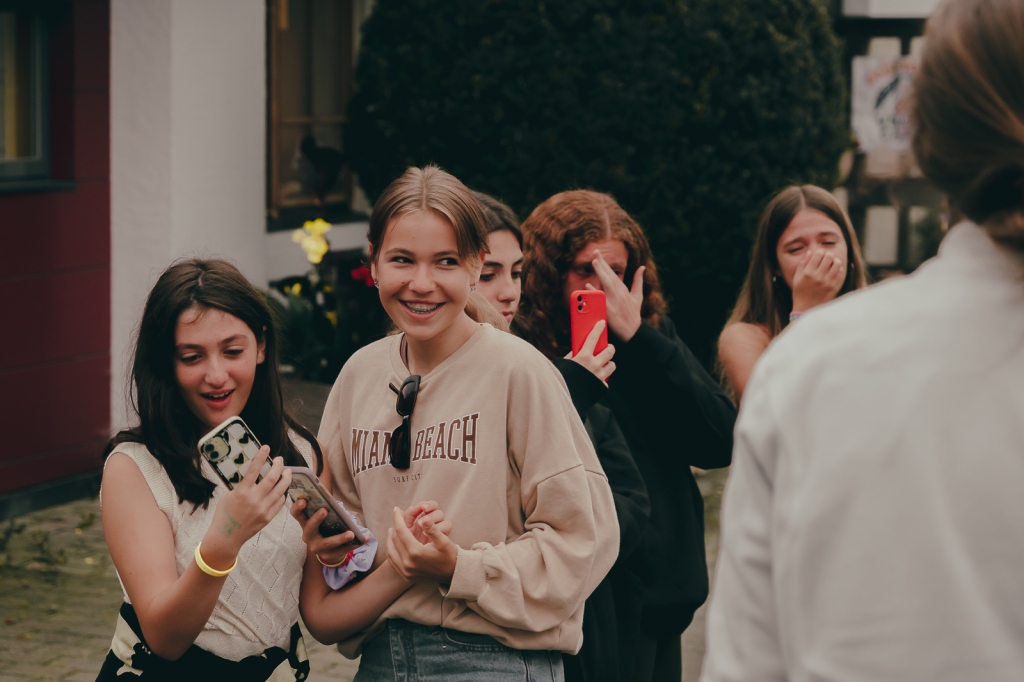 Village Camps International Summer Camp Zell am See, Austria 2025-07-26 https://www.villagecamps.com/journals_admin/images/2524-8697-30_07_2022_Village_Camp_Zell_Am_See_13th_Day_28.jpg