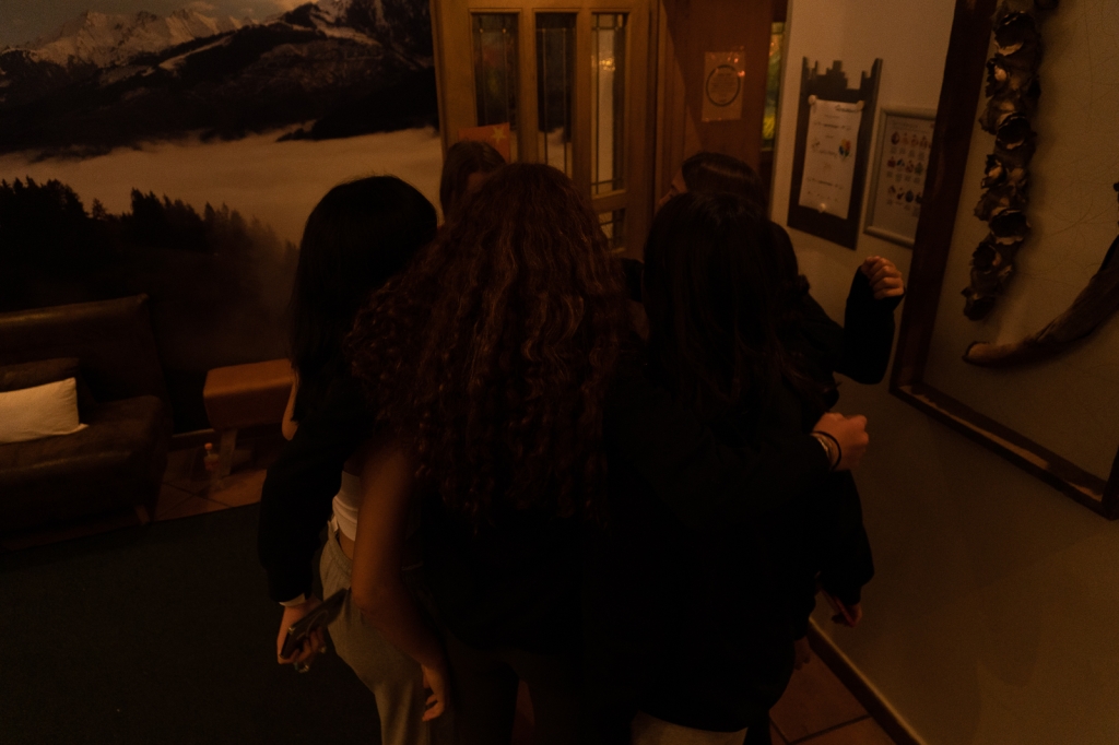 Village Camps International Summer Camp Zell am See, Austria 2025-07-26 https://www.villagecamps.com/journals_admin/images/2524-8704-30_07_2022_Village_Camp_Zell_Am_See_13th_Day_47.jpg