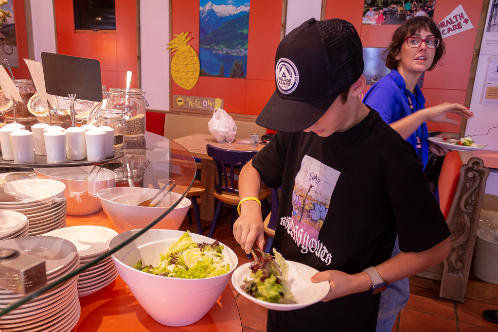 Village Camps International Summer Camp Zell am See, Austria 2025-07-26 https://www.villagecamps.com/journals_admin/images/2552-8101-02_07_2023_ARRIVAL_DAY_Austria_VC_David8Photography_86.jpg