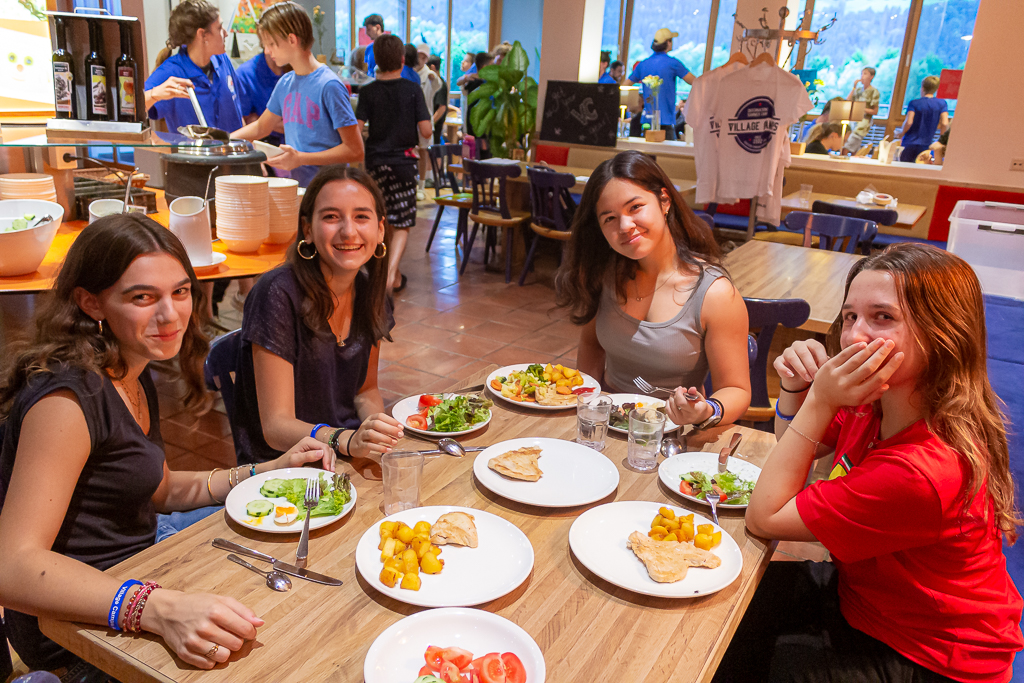 Village Camps International Summer Camp Zell am See, Austria 2025-07-26 https://www.villagecamps.com/journals_admin/images/2552-8122-02_07_2023_ARRIVAL_DAY_Austria_VC_David8Photography_182.jpg