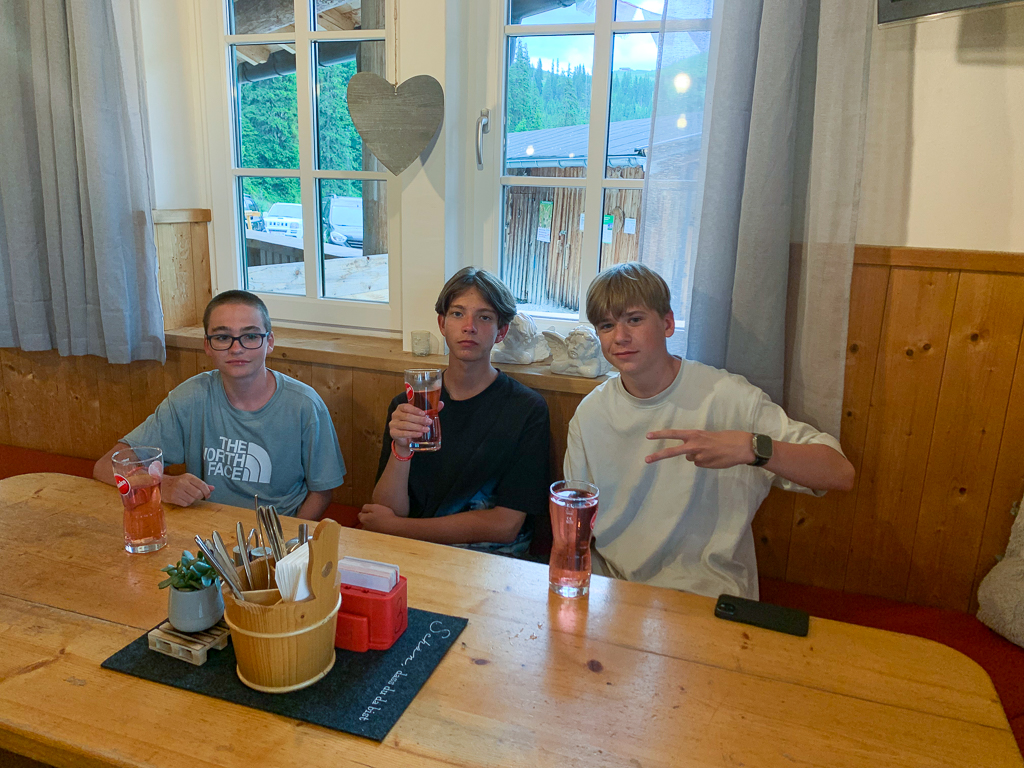 Village Camps International Summer Camp Zell am See, Austria 2026-07-05 https://www.villagecamps.com/journals_admin/images/2574-9451-08_09_07_2023_7th8th_Day_David8Photography_01135.jpg