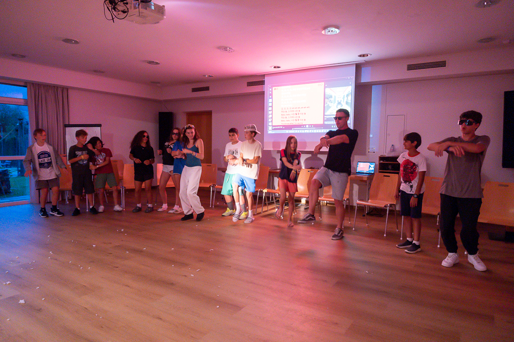 Village Camps International Summer Camp Zell am See, Austria 2026-07-05 https://www.villagecamps.com/journals_admin/images/2578-9965-13_07_2023_12th_Day_David8Photography_48.jpg Village Camps International Summer Camp Zell am See, Austria 2026-07-05 https://www.villagecamps.com/journals_admin/images/2578-9965-13_07_2023_12th_Day_David8Photography_48.jpg