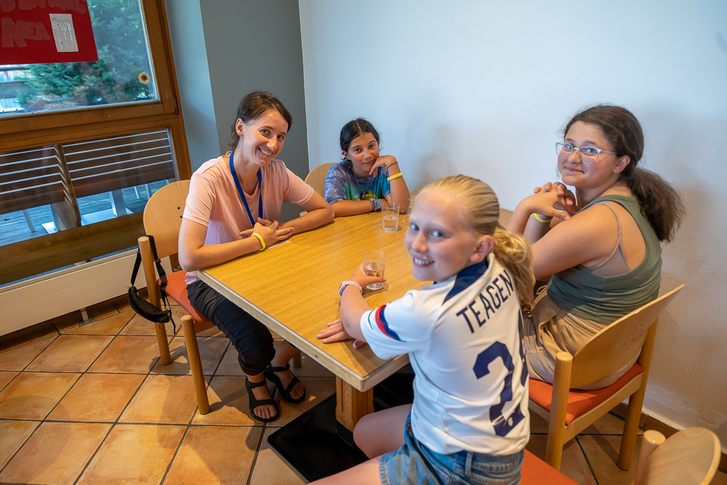 Village Camps International Summer Camp Zell am See, Austria 2026-07-05 https://www.villagecamps.com/journals_admin/images/2652-6382-16_07_2023_1st_day_85.jpg Village Camps International Summer Camp Zell am See, Austria 2026-07-05 https://www.villagecamps.com/journals_admin/images/2652-6382-16_07_2023_1st_day_85.jpg