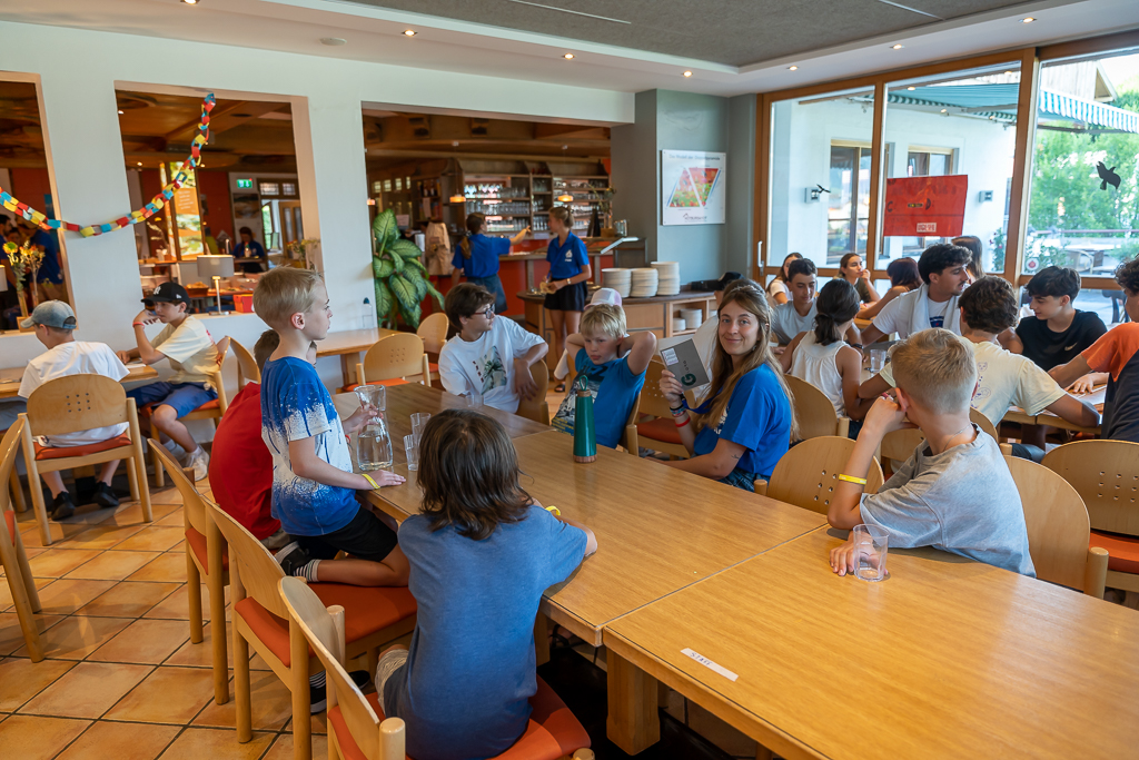 Village Camps International Summer Camp Zell am See, Austria 2025-07-26 https://www.villagecamps.com/journals_admin/images/2652-6382-16_07_2023_1st_day_86.jpg