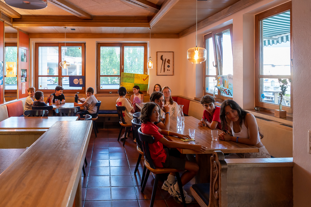 Village Camps International Summer Camp Zell am See, Austria 2025-07-26 https://www.villagecamps.com/journals_admin/images/2652-6383-16_07_2023_1st_day_89.jpg