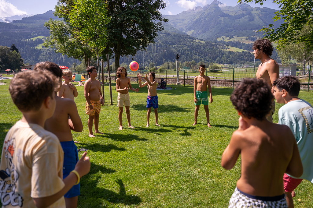 Village Camps International Summer Camp Zell am See, Austria 2025-07-26 https://www.villagecamps.com/journals_admin/images/2654-2190-18_07_2023_3rd_Day_237.jpg