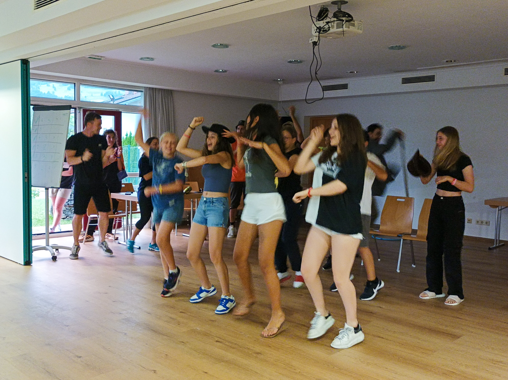 Village Camps International Summer Camp Zell am See, Austria 2025-07-26 https://www.villagecamps.com/journals_admin/images/2655-5684-19_07_2023_4th_Day_25.jpg